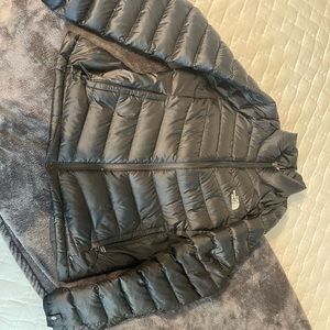 Puffy jacket - Need patch in the back
